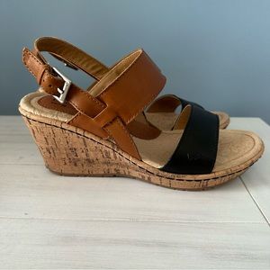 b.o.c. Two Tone Wedge sandals - Like new